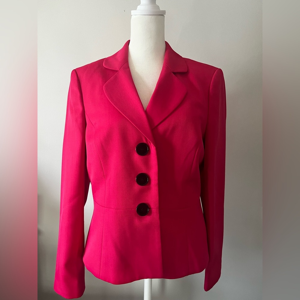 Le Suit Women's Pink Suit Jacket